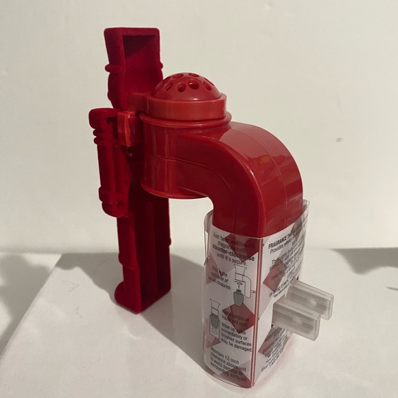 Christmas Wallflowers Fragrance plug RED VELVET NUTCRACKER. - Picture 7 of 9